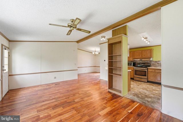 36 BENTWOOD CIR, Harleysville, PA 19438