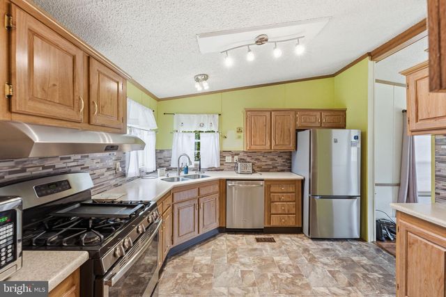 36 BENTWOOD CIR, Harleysville, PA 19438