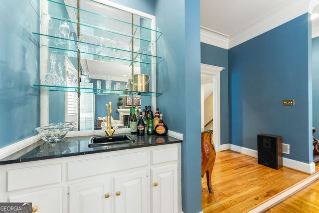 9035 River Run, Sandy Springs, GA 30350