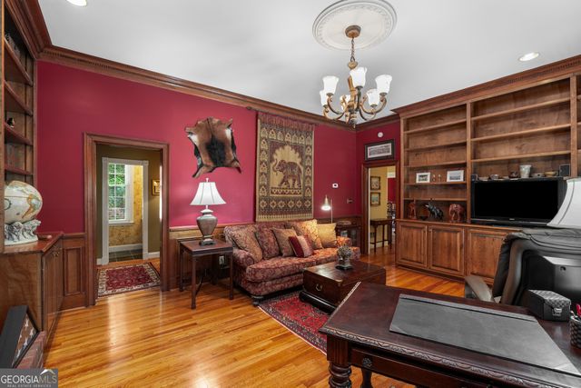 9035 River Run, Sandy Springs, GA 30350