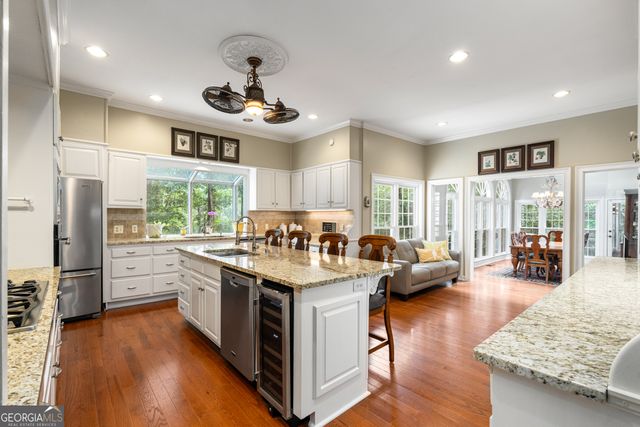 9035 River Run, Sandy Springs, GA 30350
