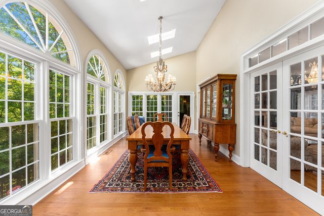 9035 River Run, Sandy Springs, GA 30350