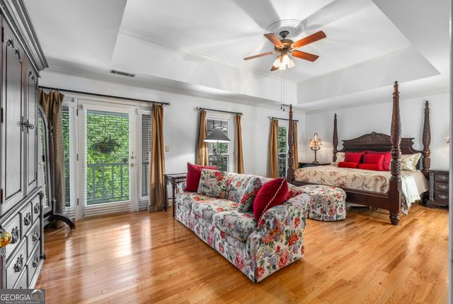 9035 River Run, Sandy Springs, GA 30350