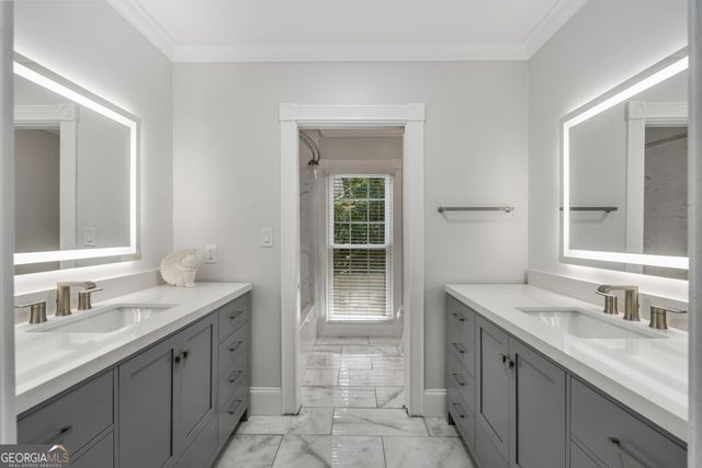 9035 River Run, Sandy Springs, GA 30350