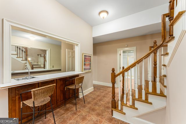 9035 River Run, Sandy Springs, GA 30350