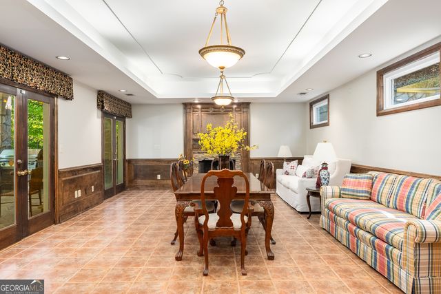 9035 River Run, Sandy Springs, GA 30350