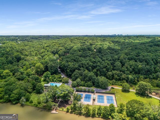 9035 River Run, Sandy Springs, GA 30350