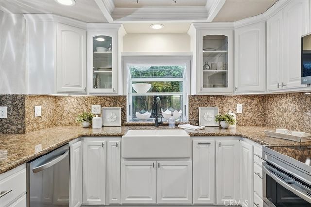219 Memphis Ave, Huntington Beach, CA 92648