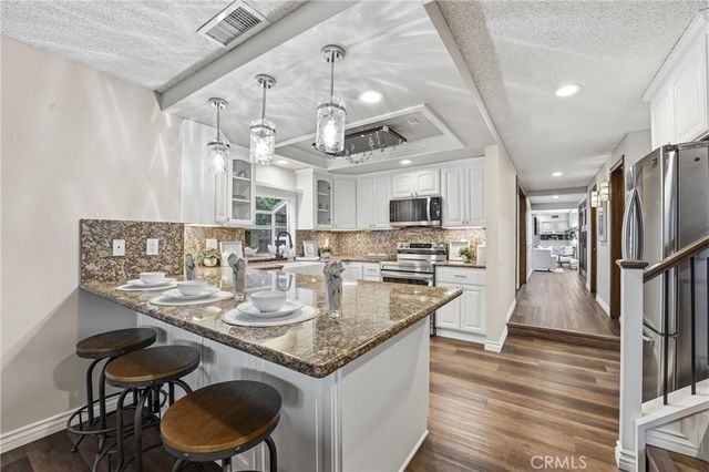 219 Memphis Ave, Huntington Beach, CA 92648