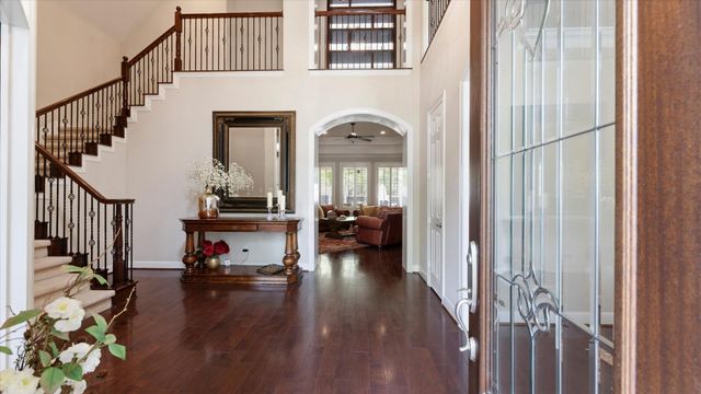 66 Chamomile Court, The Woodlands, TX 77382