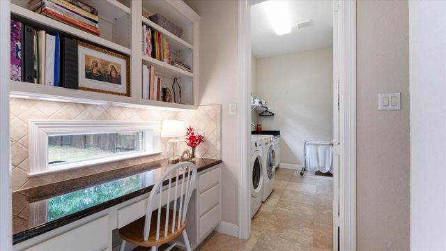 66 Chamomile Court, The Woodlands, TX 77382