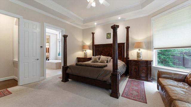 66 Chamomile Court, The Woodlands, TX 77382