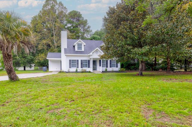 2 Venice Court, Beaufort, SC 29907