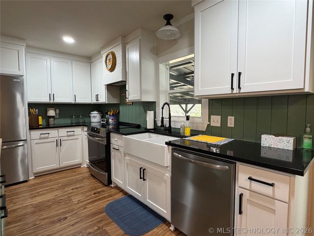 285 Council Tree Drive, Canadian, OK 74425