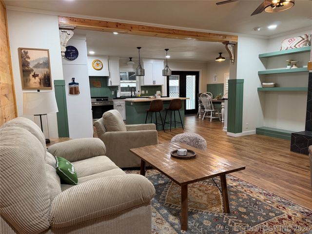 285 Council Tree Drive, Canadian, OK 74425