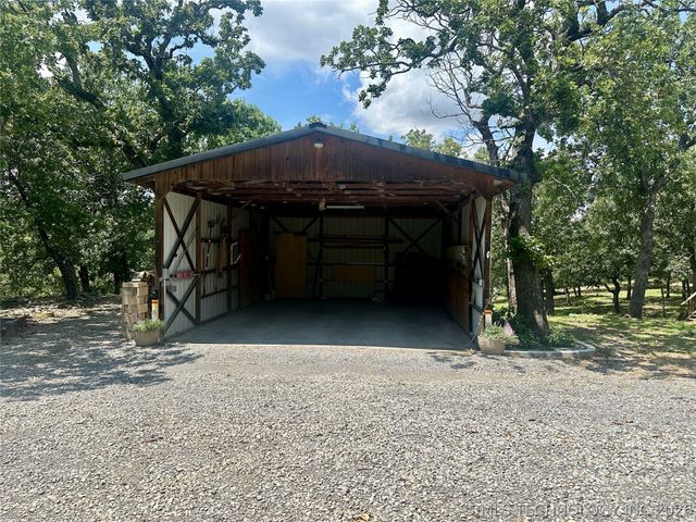 285 Council Tree Drive, Canadian, OK 74425