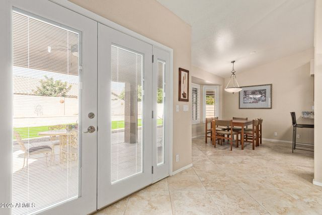 8542 W ROCKWOOD Drive, Peoria, AZ 85382