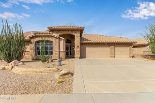 8542 W ROCKWOOD Drive, Peoria, AZ 85382