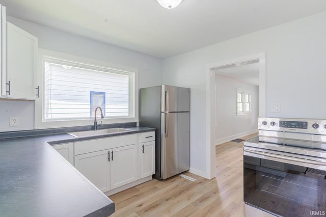 931 Emerson Avenue, South Bend, IN 46615