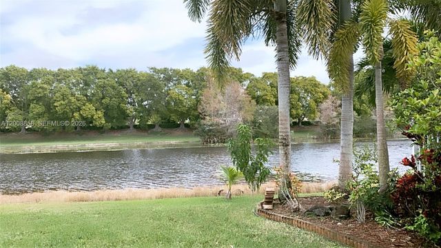 756 Sand Creek Cir, Weston, FL 33327