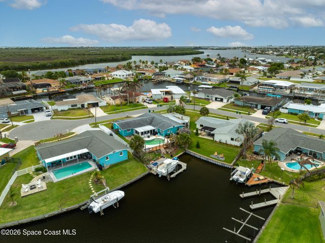 390 Ursa Avenue, Merritt Island, FL 32953