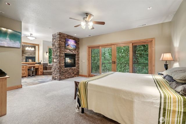 12692 Washougal River Road, Washougal, WA 98671