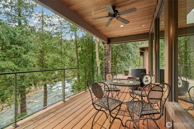 12692 Washougal River Road, Washougal, WA 98671