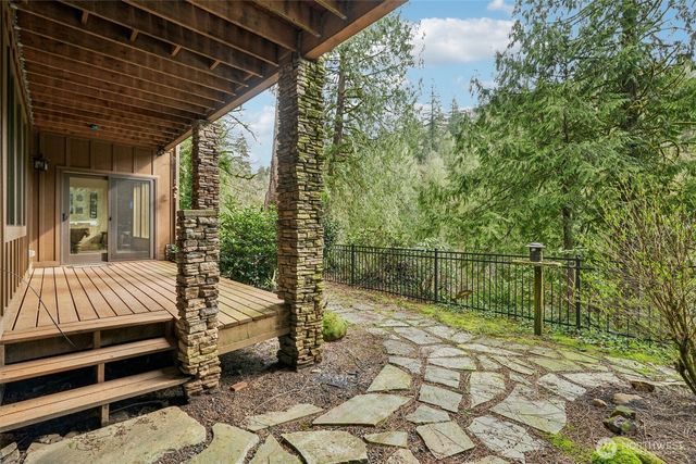 12692 Washougal River Road, Washougal, WA 98671