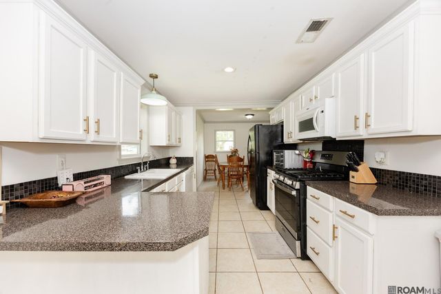 8495 Comite Dr, Baker, LA 70714