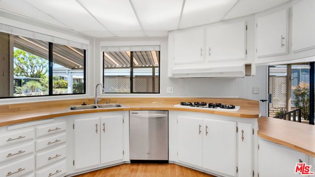 632 Wood Lake Drive, Brea, CA 92821