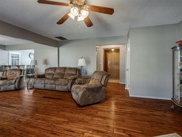 2533 Moran Road, Choctaw, OK 73020