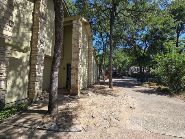 1713 Cinnamon PATH A, Austin, TX 78704