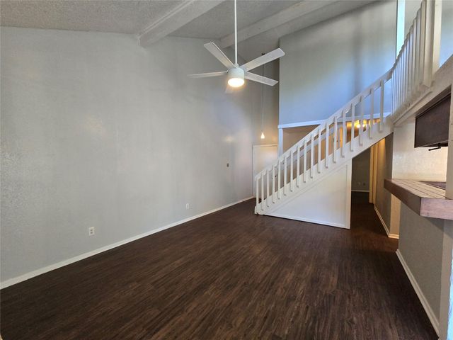 1713 Cinnamon PATH A, Austin, TX 78704