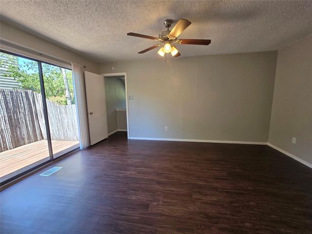 1713 Cinnamon PATH A, Austin, TX 78704