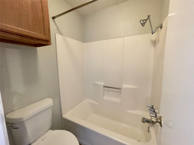 1713 Cinnamon PATH A, Austin, TX 78704