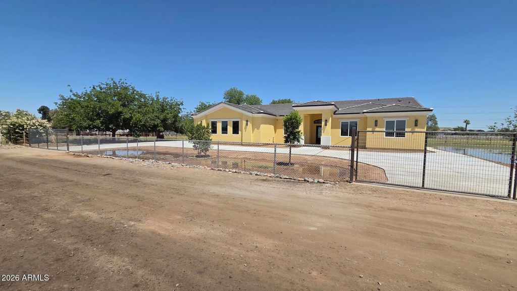 Image 1 of property listing at 6824 W ILLINI Street, Phoenix, AZ 85043