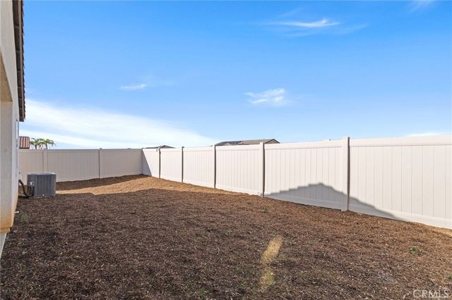 36932 Buccella, Beaumont, CA 92223