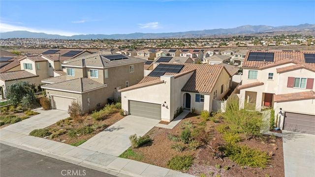 36932 Buccella, Beaumont, CA 92223