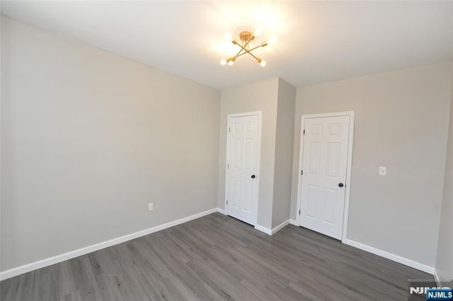 23 Bayview Avenue, Jersey City, NJ 07305