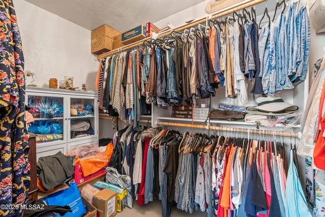 470 W Calle Artistica, Green Valley, AZ 85614