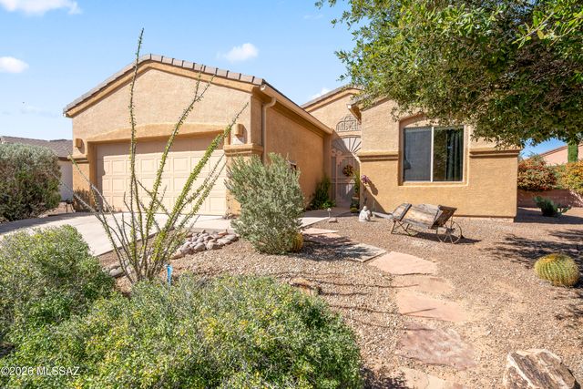470 W Calle Artistica, Green Valley, AZ 85614
