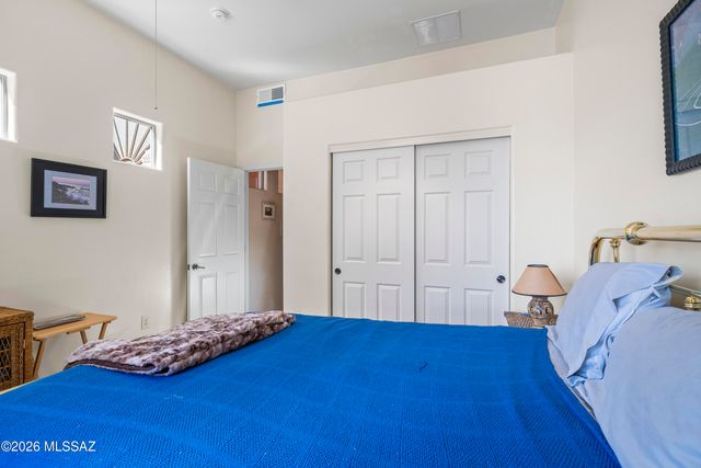 470 W Calle Artistica, Green Valley, AZ 85614