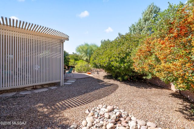 470 W Calle Artistica, Green Valley, AZ 85614