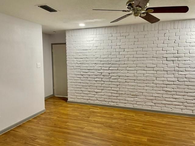 710 Voyager Drive, Houston, TX 77062