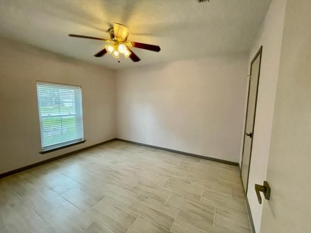 710 Voyager Drive, Houston, TX 77062