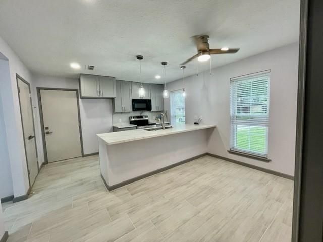 710 Voyager Drive, Houston, TX 77062