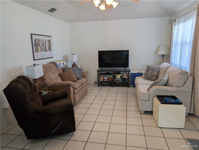 2109 Mockingbird Street Lot 136, Palmview, TX 78572