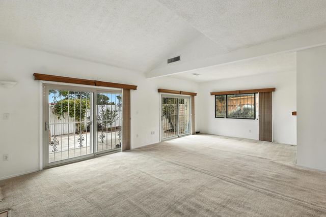 4441 Deborah Lane NE, Albuquerque, NM 87111