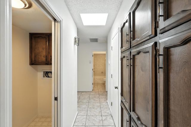 4441 Deborah Lane NE, Albuquerque, NM 87111