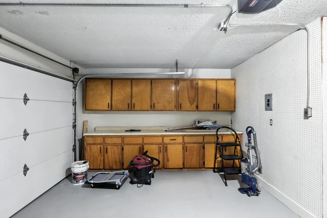 4441 Deborah Lane NE, Albuquerque, NM 87111